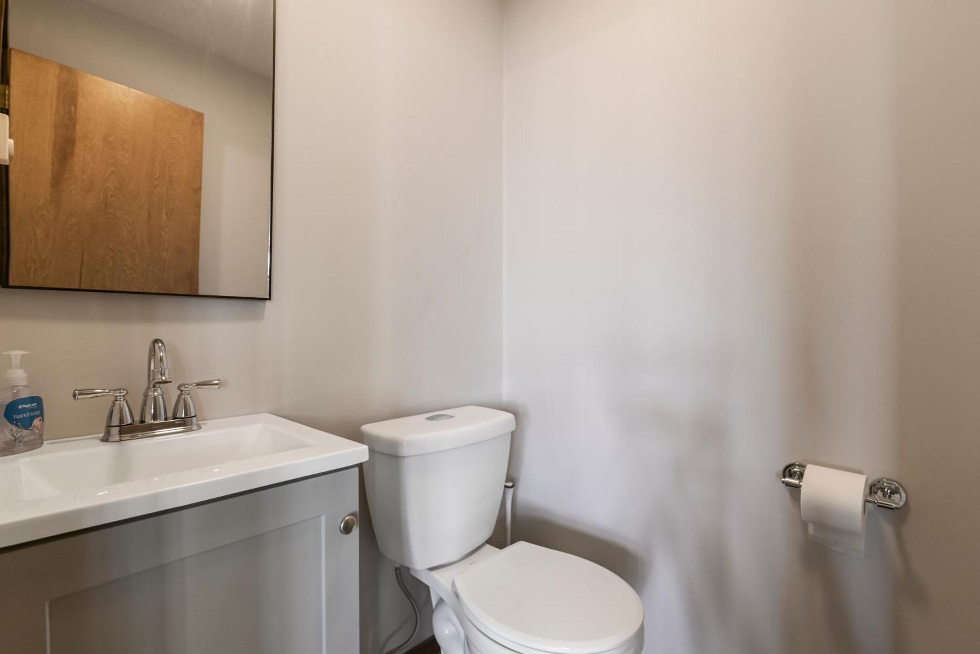 Pocono Mountain Village At Camelback 294 Overlook Way * Tannersville